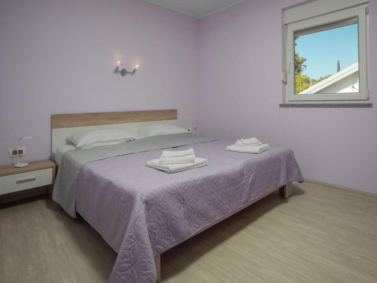Holiday Home Lavendel - Mlk159 By Interhome Dobrinj Eksteriør bilde